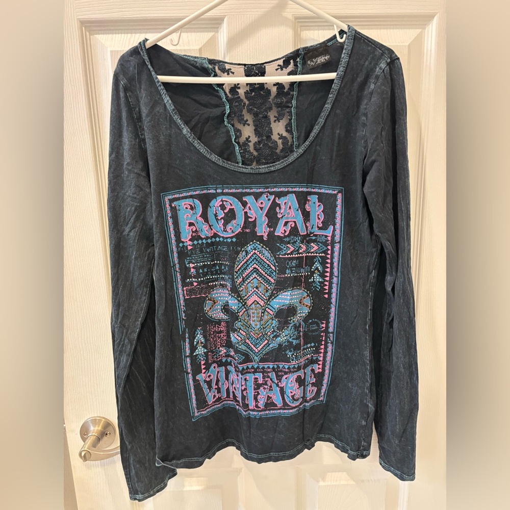 Daytrip Royal Vintage Graphic‎ Long-Sleeve Tee - Black with Pink & Blue Print